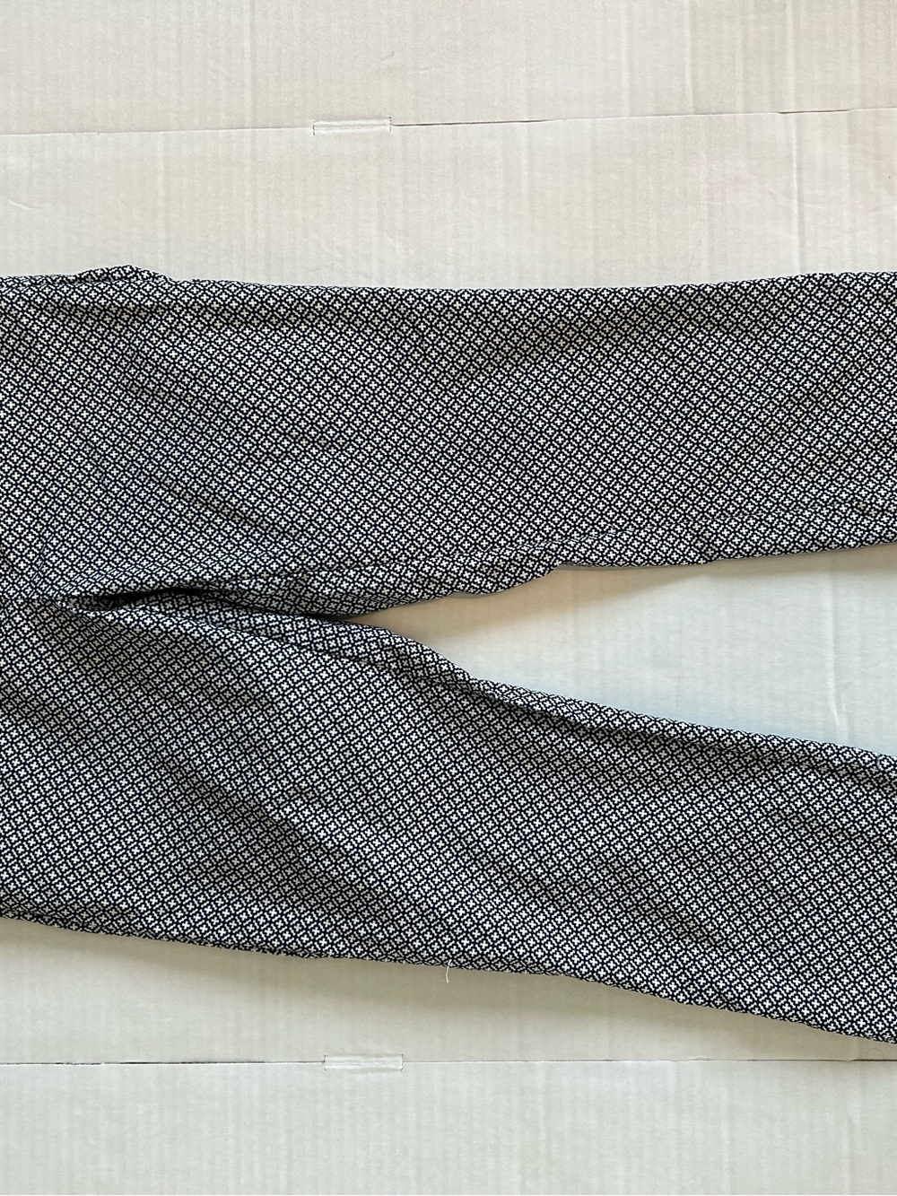 Cynthia Rowley Black & White Geometric Chinos